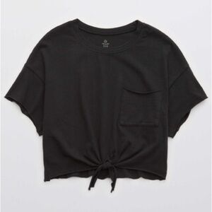 NWOT Offline by Aerie Black Tie-Front Cropped T-Shirt, size XS